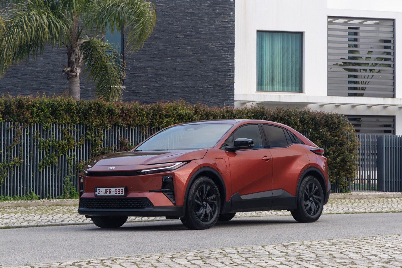 Toyota C-HR+