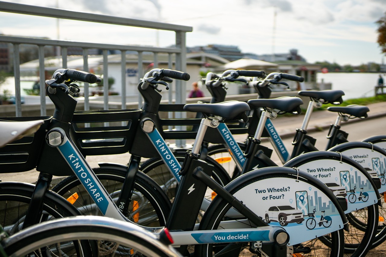 KINTO lancerer elektriske delecykler i København
