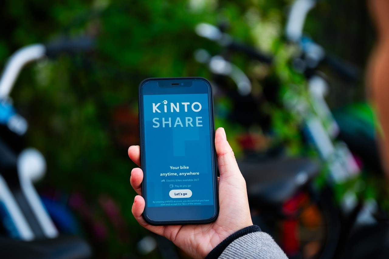KINTO lancerer elektriske delecykler