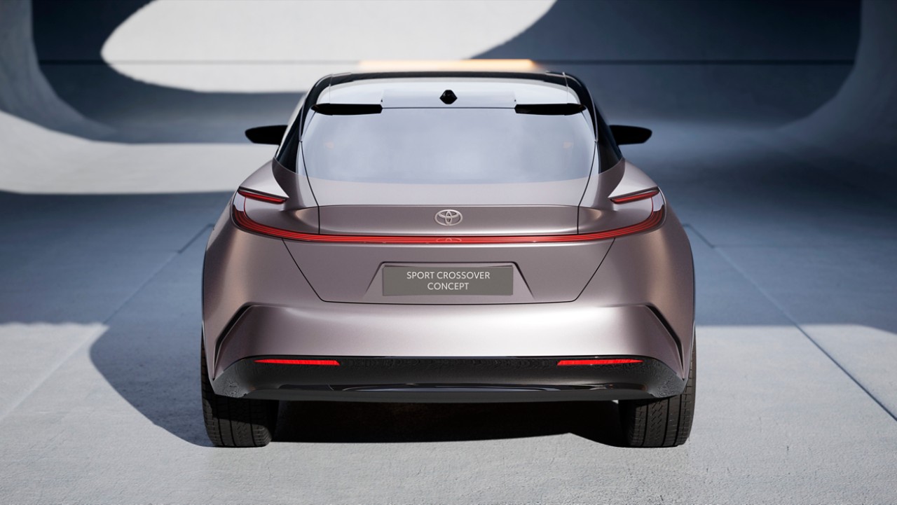 Toyota lufter ny elektrisk Sport Crossover Concept