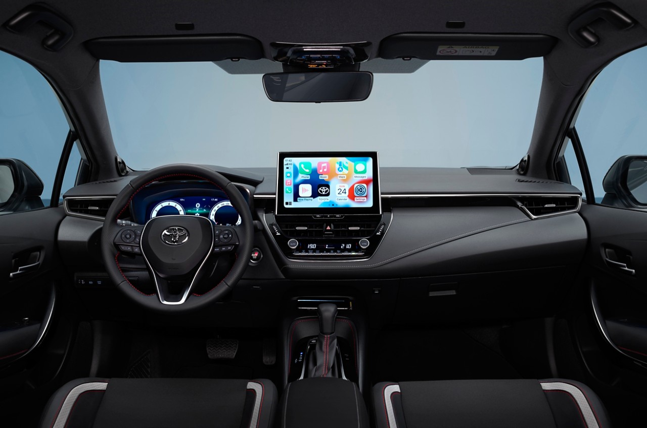 2022corollagrsport_031