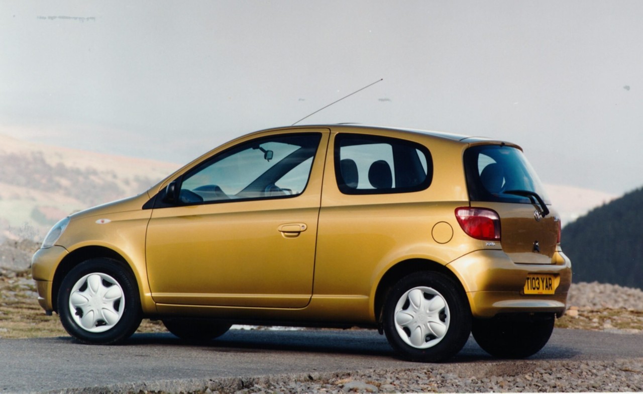 1999-Yaris 1generation