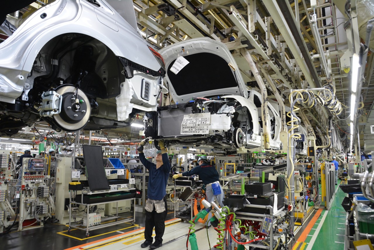 Toyota runder 300 mio. producerede biler
