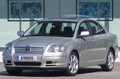 Anden generation avensis 