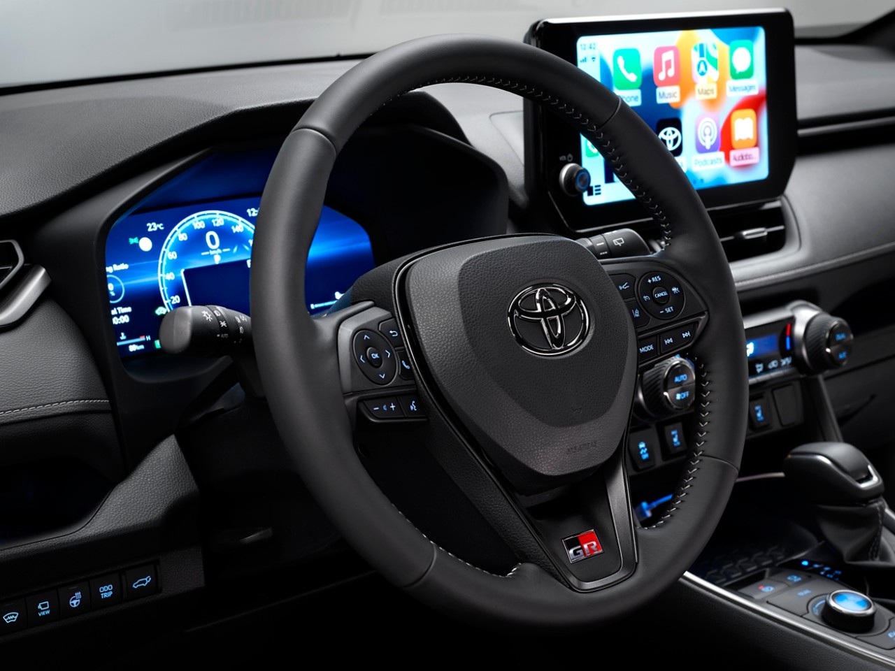 2022_RAV4_HYBRID_GRS_INT_001