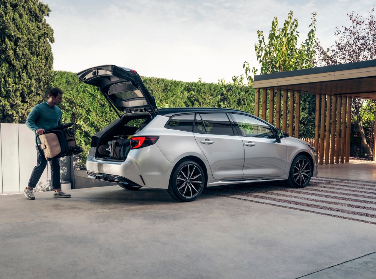 Privatleasing af den helt nye Corolla