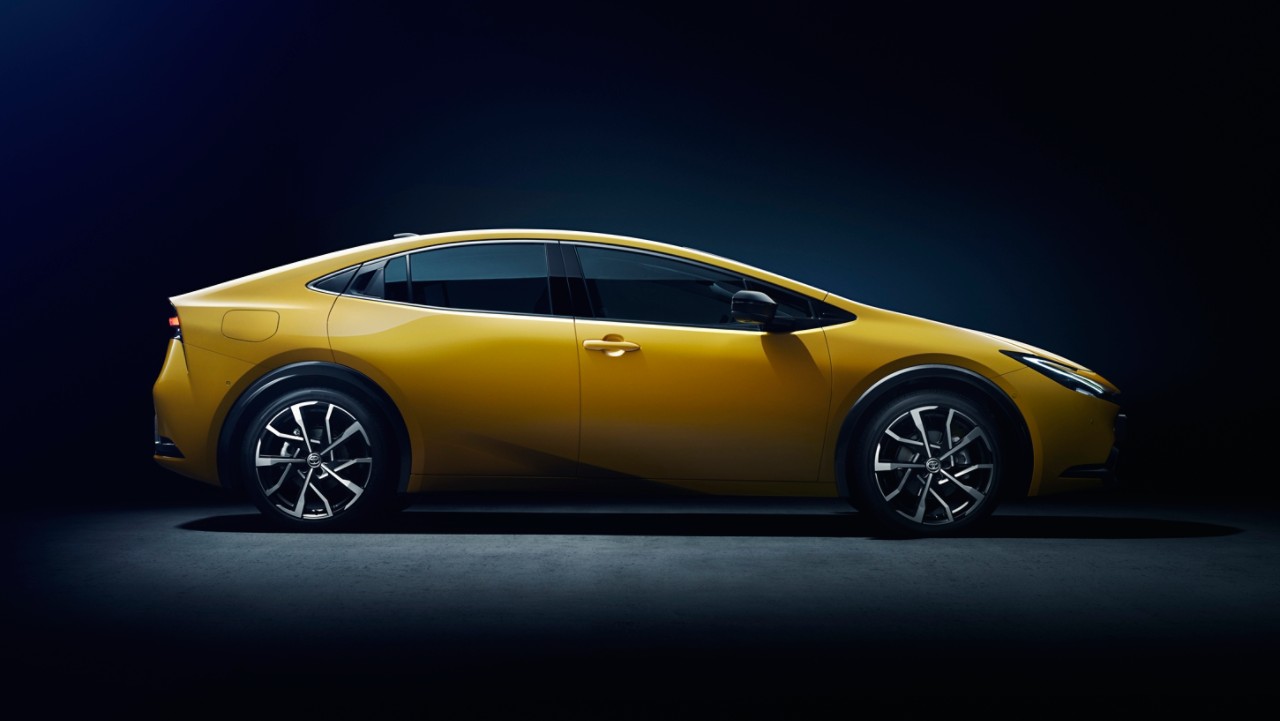MY24 PRIUS WP_6a_16x9